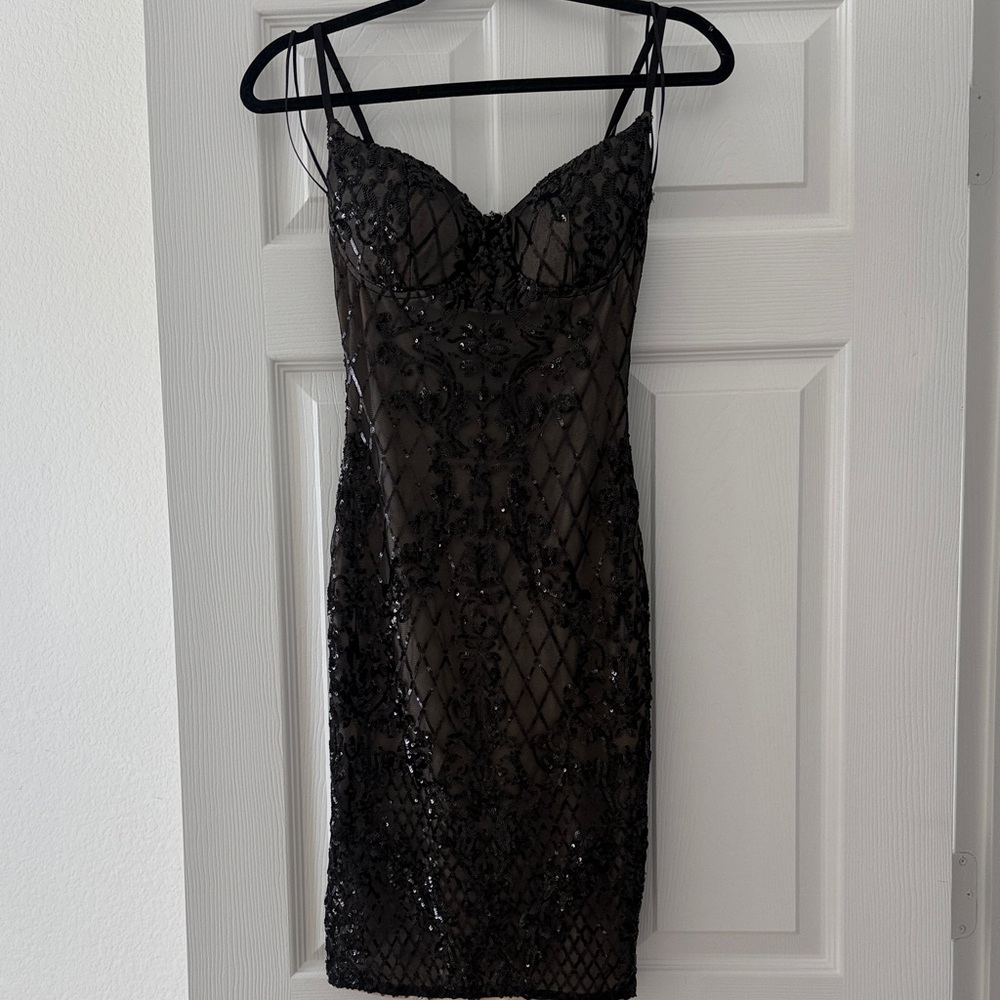LBD sequins